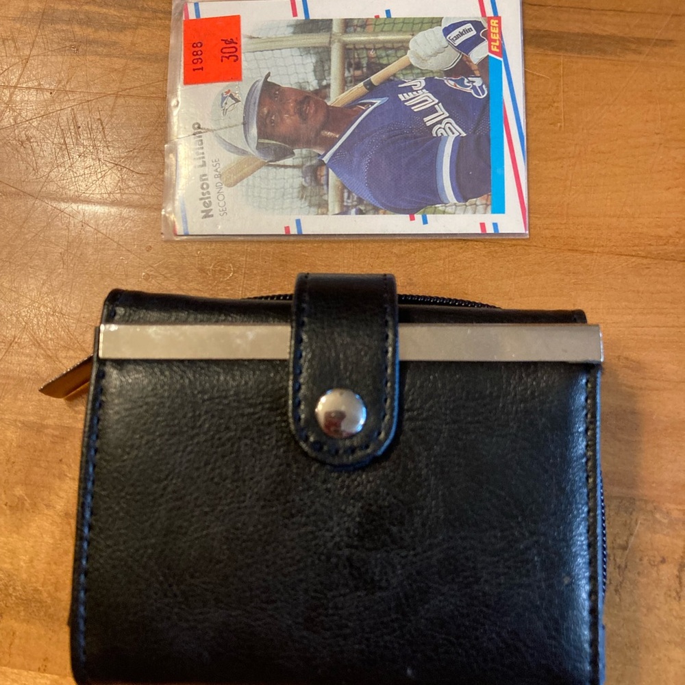 Michael Michelle leather wallet USA
